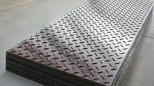 应对复杂地质与恶劣天气：聚乙烯铺路板能否破解施工安全与进度难题？