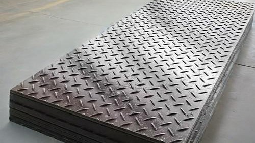 聚乙烯铺路板，在恶劣环境与复杂场地下构筑坚实基座